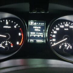 어둠 속 운전 고개 숙이기